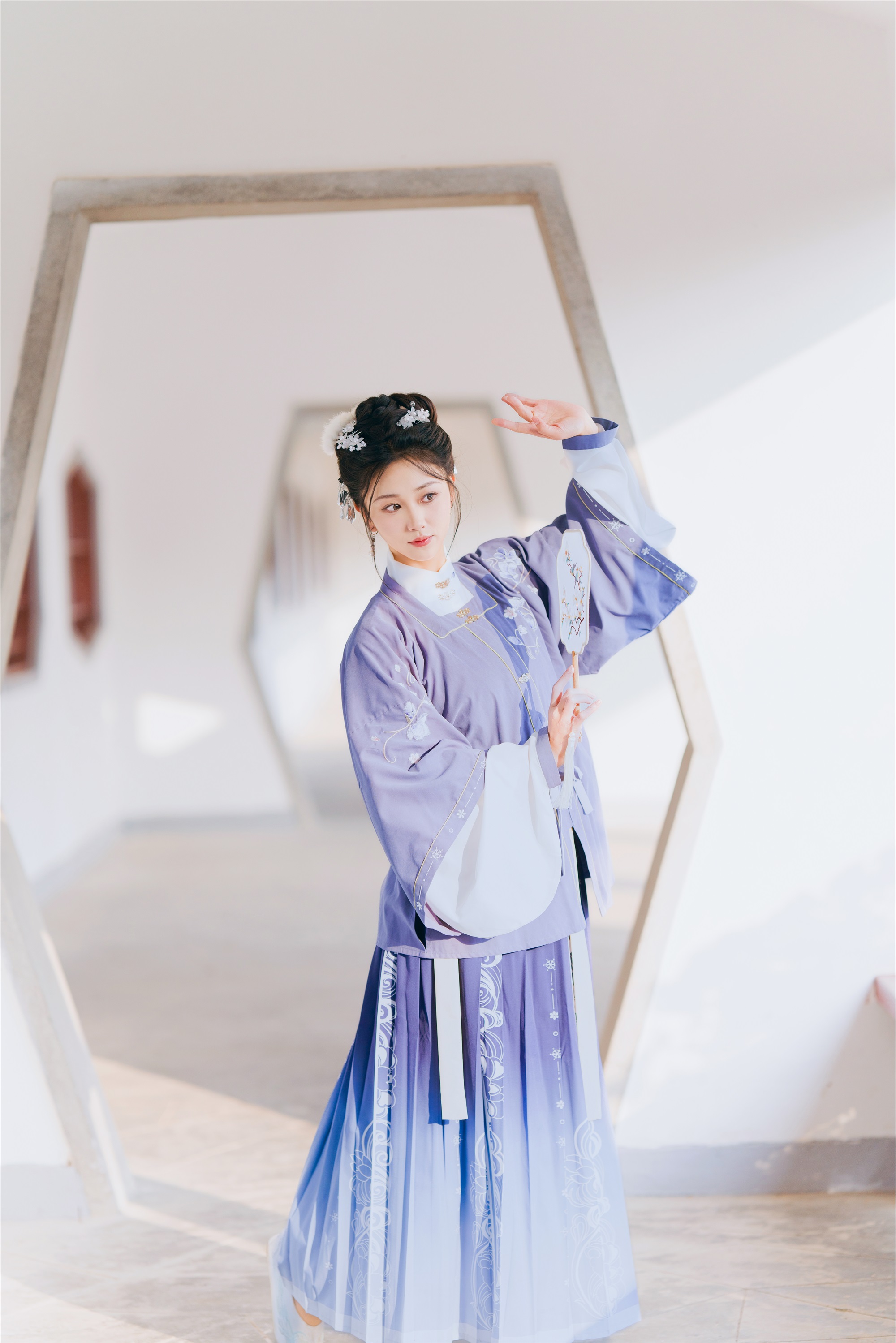 YITUYU 艺图语 2025.03.07 古韵汉风 小智小智